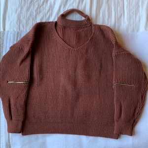 V-neck sweater with strap